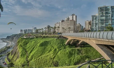 D2 Lima Green Coast Afternoon, Miraflores District, Lima City - Atelier South America