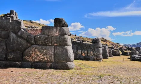 D7 Sacsayhuaman Towers - Cusco - Atelier South America